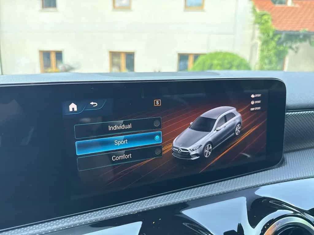 Mercedes-Benz A 200 Progressive (EURO 6d) 10/2020-photo-28