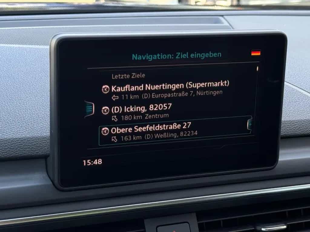 Audi A4 Lim. quattro*1.HD*SCHECKHEFT AUDI*8-FACH* 05/2016-photo-23