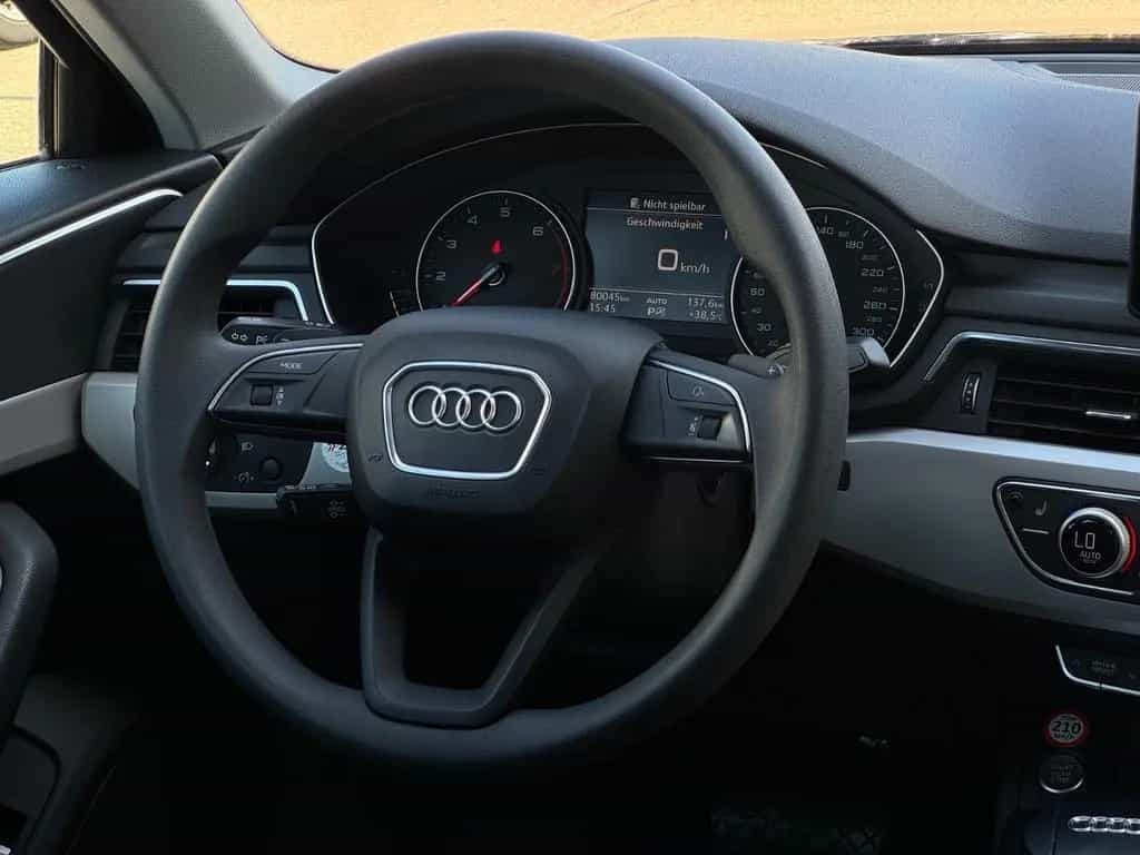 Audi A4 Lim. quattro*1.HD*SCHECKHEFT AUDI*8-FACH* 05/2016-photo-8