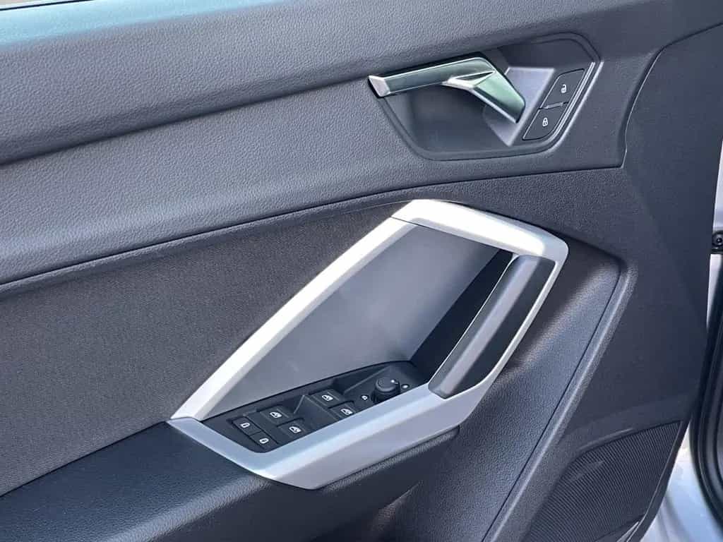 Audi Q3 35 2,0 TDI AUTOM. NAVI LED VIRTUAL GARANTIE 08/2022-photo-10
