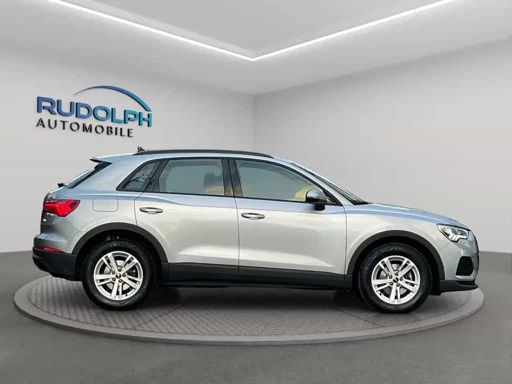 Audi Q3 35 2,0 TDI AUTOM. NAVI LED VIRTUAL GARANTIE 08/2022-photo-3