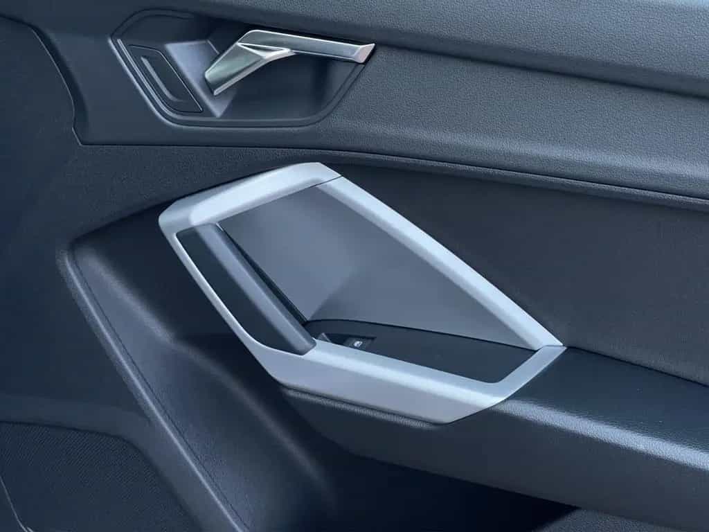 Audi Q3 35 2,0 TDI AUTOM. NAVI LED VIRTUAL GARANTIE 08/2022-photo-39