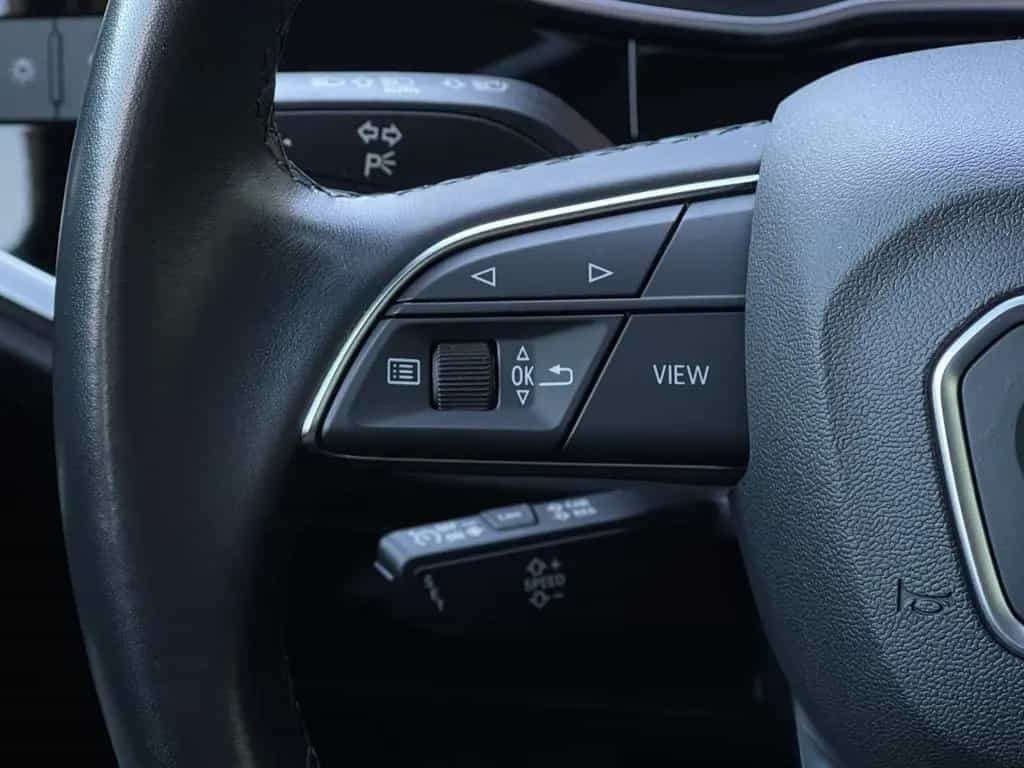 Audi Q3 35 2,0 TDI AUTOM. NAVI LED VIRTUAL GARANTIE 08/2022-photo-40