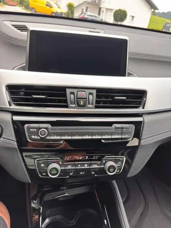 BMW X1 sDrive20d Sport Line Steptronic Sport Line 03/2020-photo-12