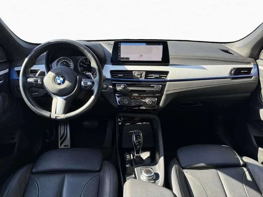 BMW X1 xDrive20d Sportpaket Bluetooth HUD Navi LED 10/2019-photo-11