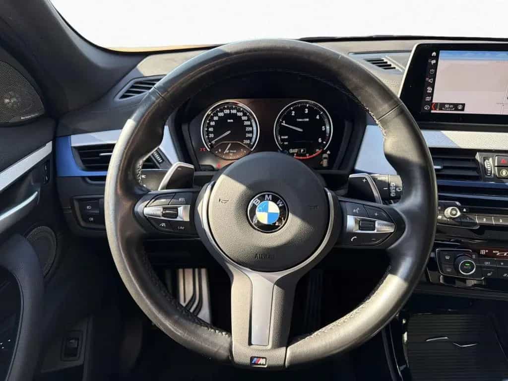 BMW X1 xDrive20d Sportpaket Bluetooth HUD Navi LED 10/2019-photo-12