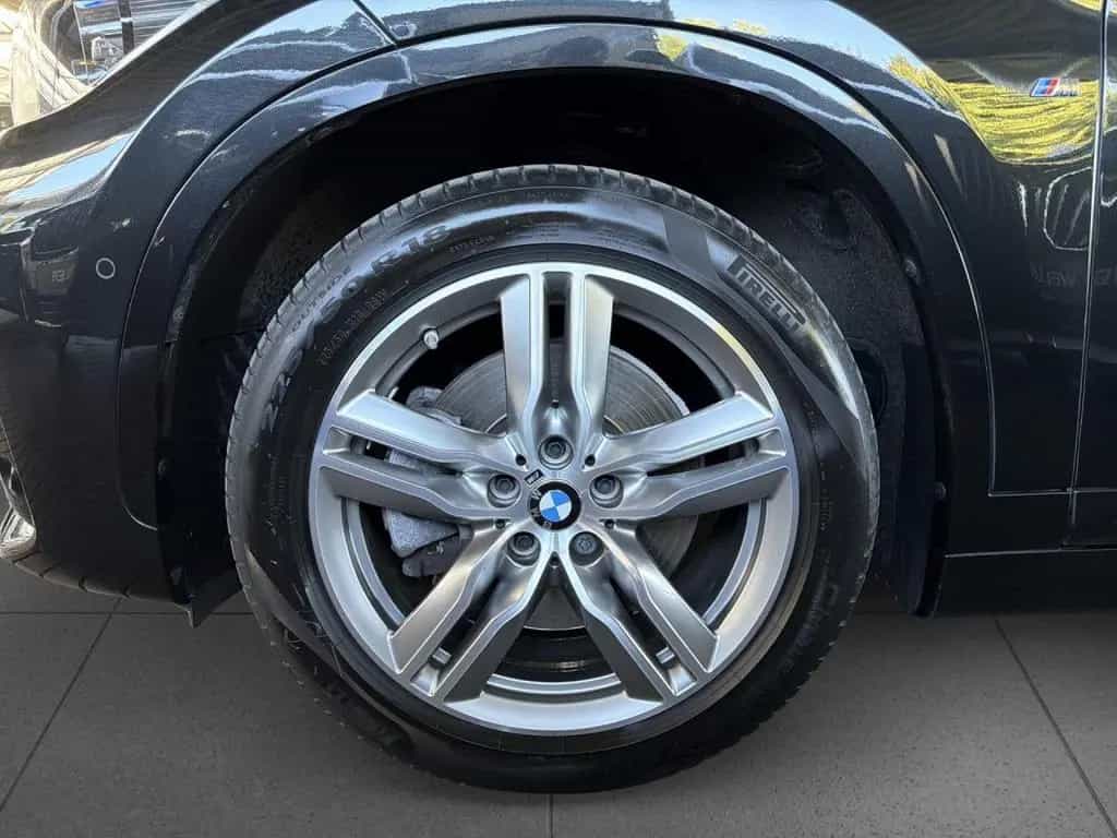 BMW X1 xDrive20d Sportpaket Bluetooth HUD Navi LED 10/2019-photo-15
