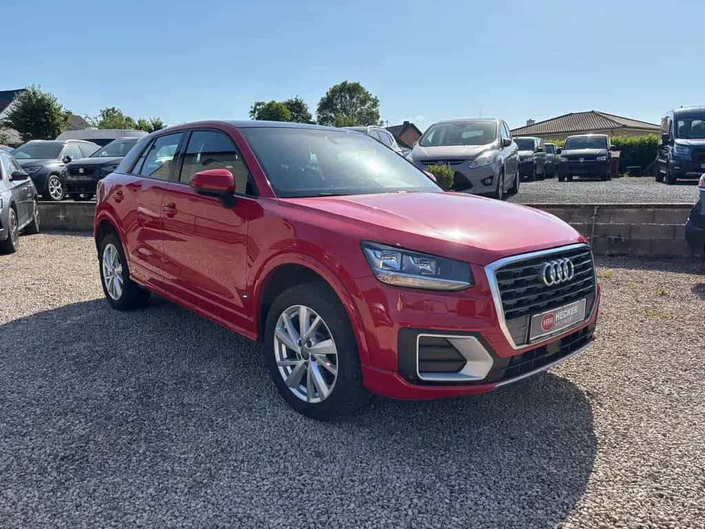 Audi Q2 1,4i Sport-150PS+Pano+Navi+abn. AHK+ 02/2018-photo-1