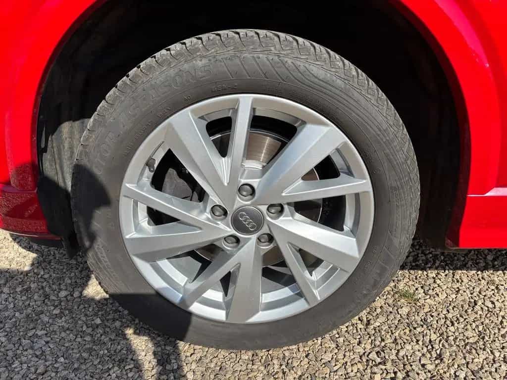 Audi Q2 1,4i Sport-150PS+Pano+Navi+abn. AHK+ 02/2018-photo-8