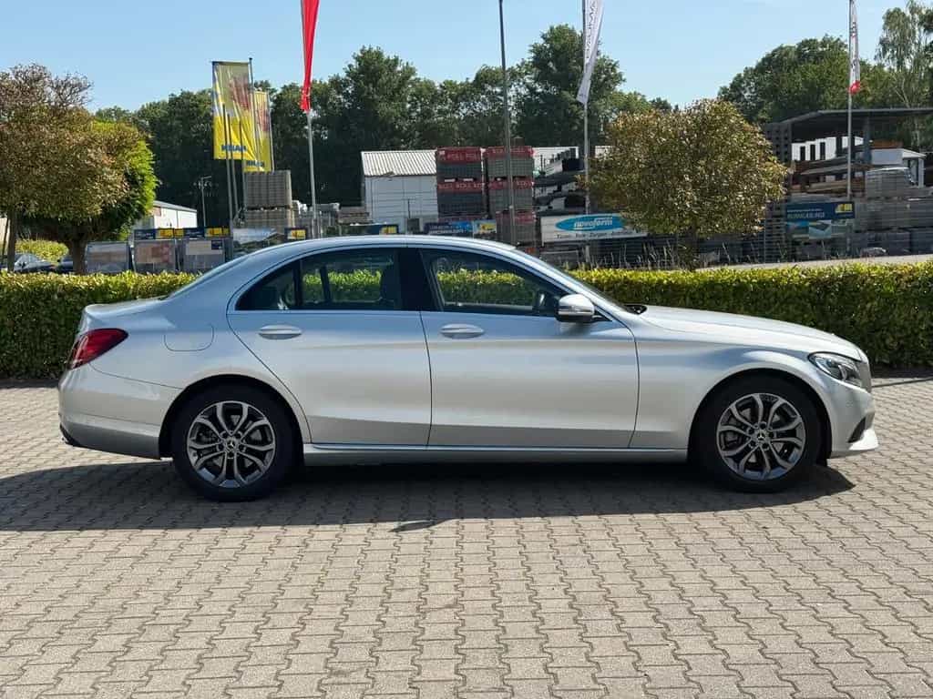 Mercedes-Benz C 200 *Garantie*Limousine*Ambiente*Navi*Kamera* 01/2018-photo-12