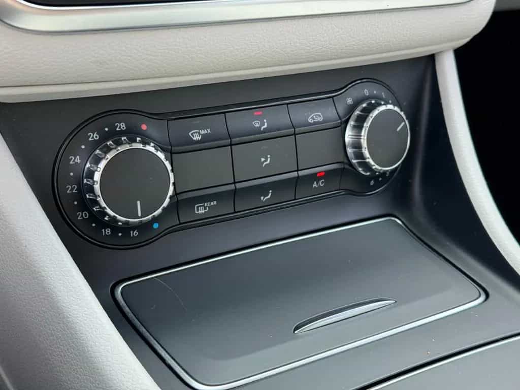Mercedes-Benz CLA 200 Shooting Brake *Kamera*Garantie*Navi* 12/2018-photo-26