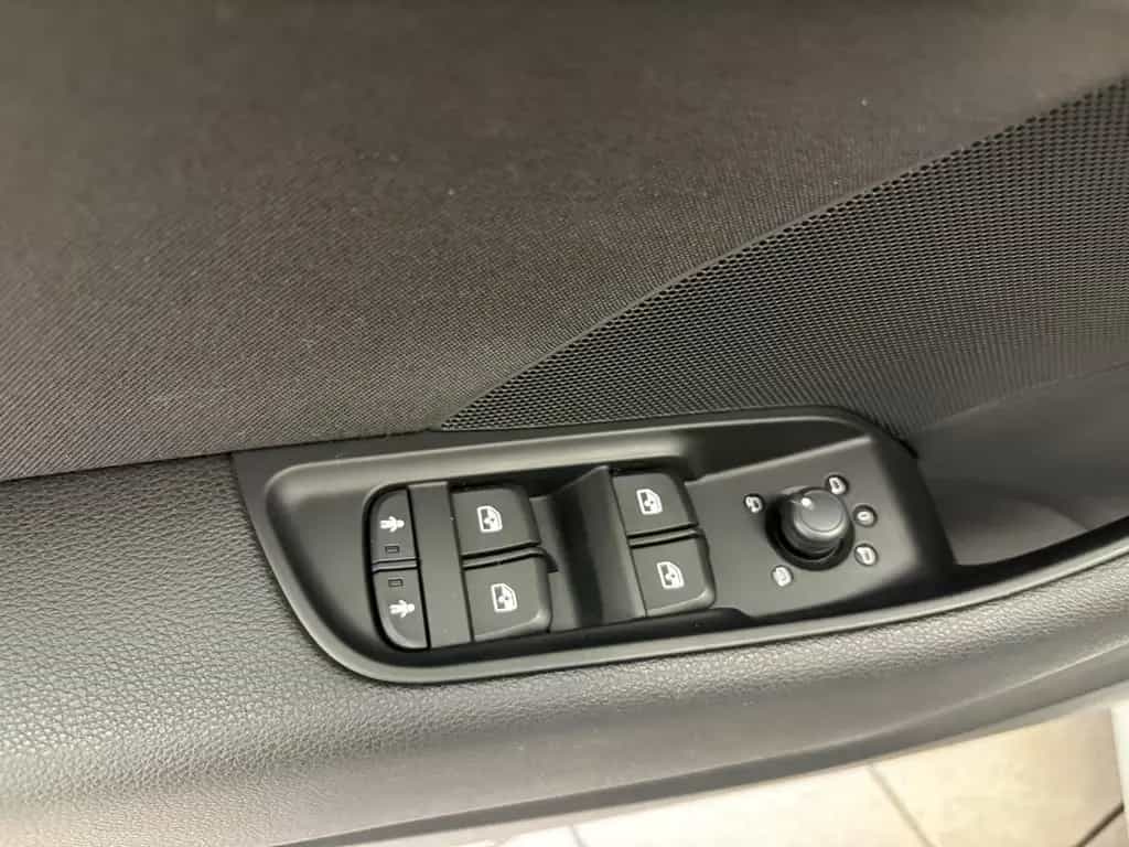 Audi A3 Sportback | 2Hand | Automatik | Xenon | 03/2017-photo-14