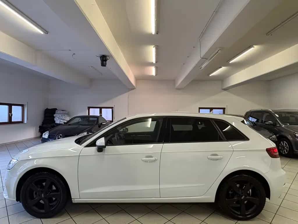 Audi A3 Sportback | 2Hand | Automatik | Xenon | 03/2017-photo-4