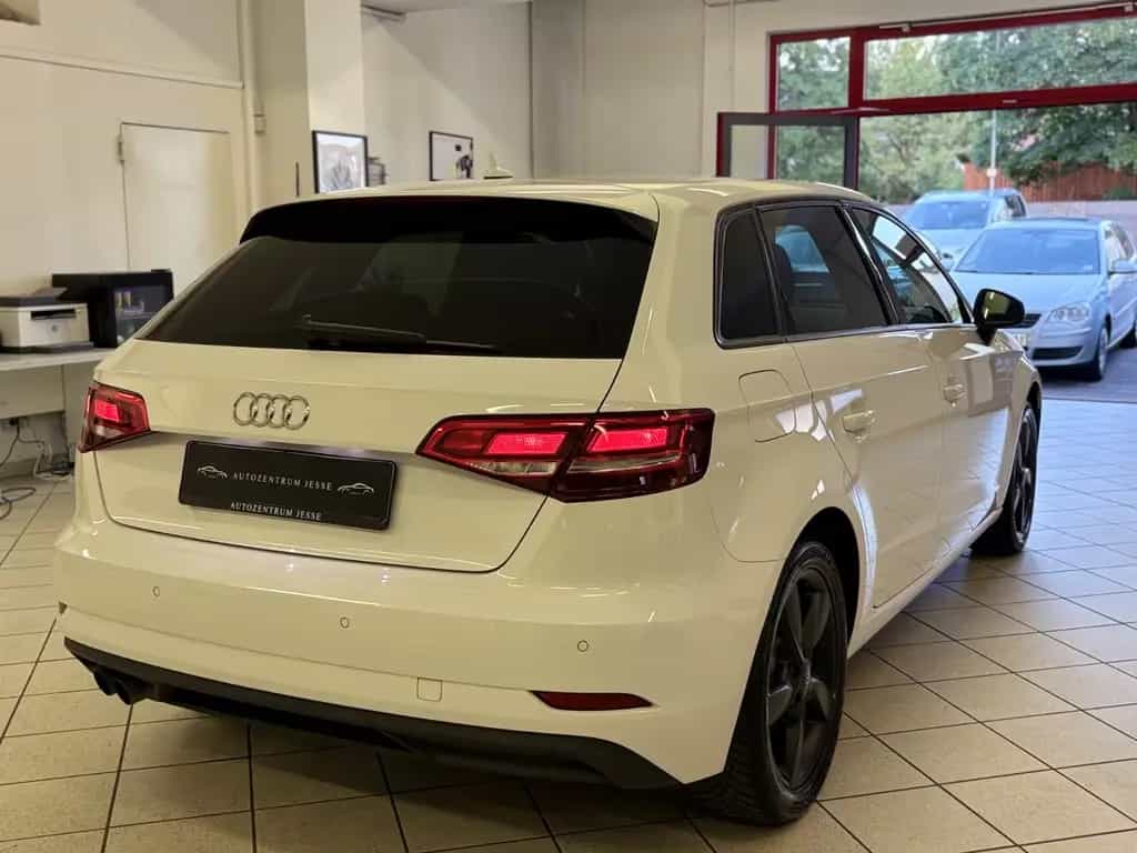Audi A3 Sportback | 2Hand | Automatik | Xenon | 03/2017-photo-7