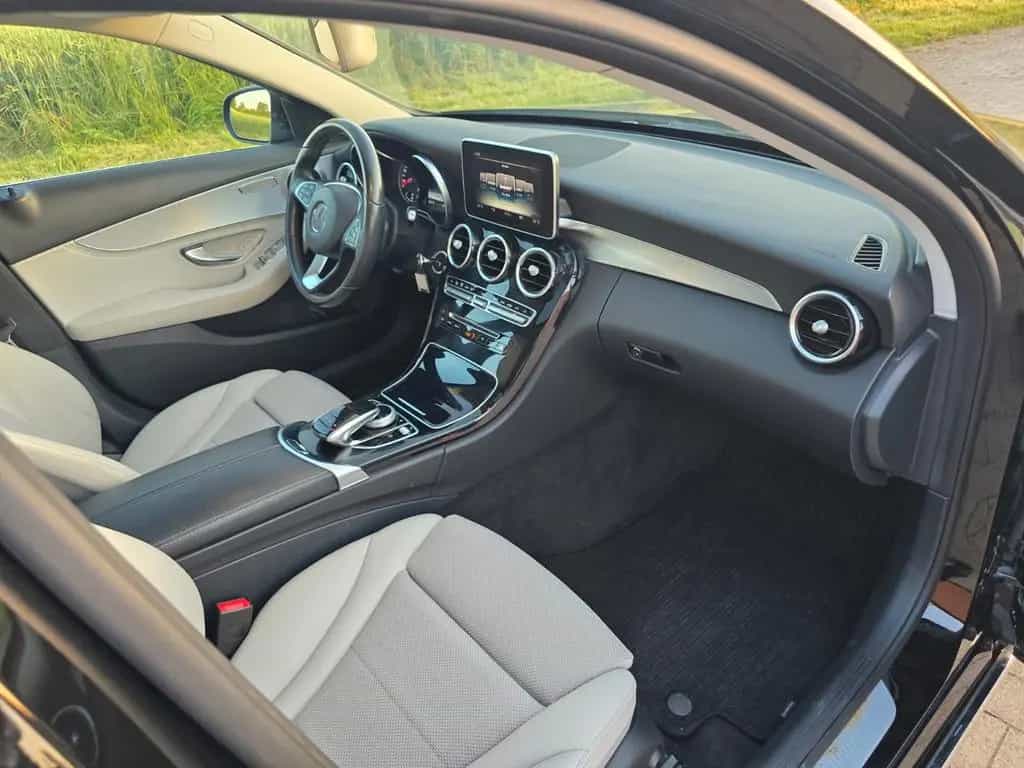 Mercedes-Benz C 250 Limo Avantage LED Leder 8 x Alu 1.Hand 01/2016-photo-15