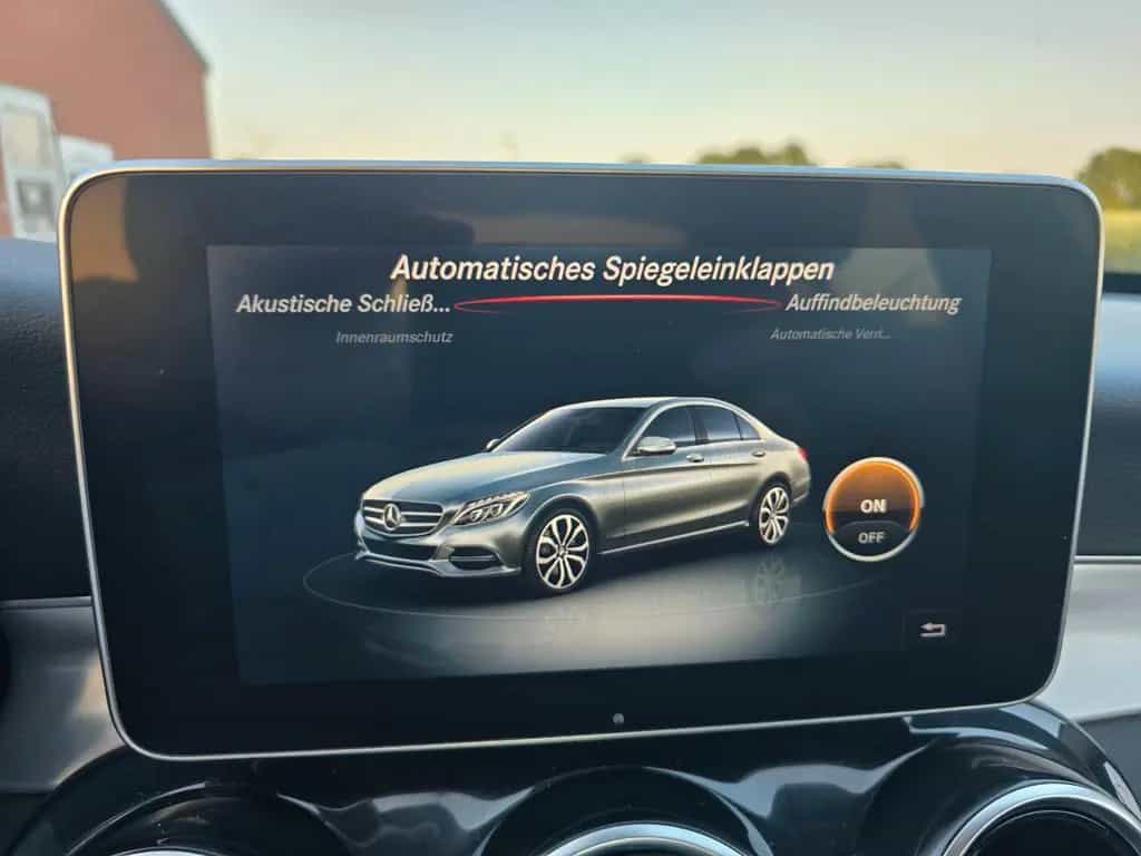 Mercedes-Benz C 250 Limo Avantage LED Leder 8 x Alu 1.Hand 01/2016-photo-17