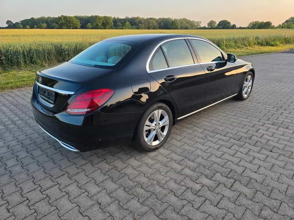 Mercedes-Benz C 250 Limo Avantage LED Leder 8 x Alu 1.Hand 01/2016-photo-5