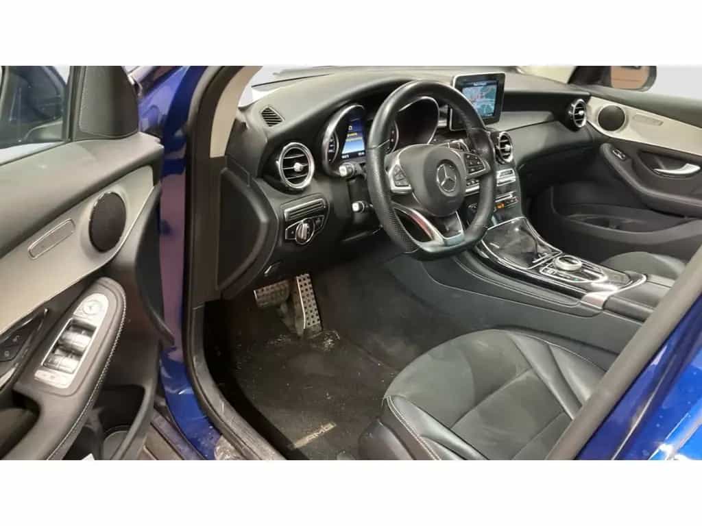 Mercedes-Benz GLC 250 4Matic 9G AMG LED Panorama *Garantie* 11/2018-photo-5