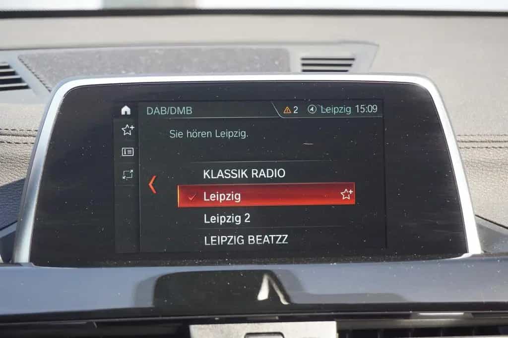 BMW X2 xDrive20i M Sport LED Navi Kamera DAB AHK 10/2018-photo-18