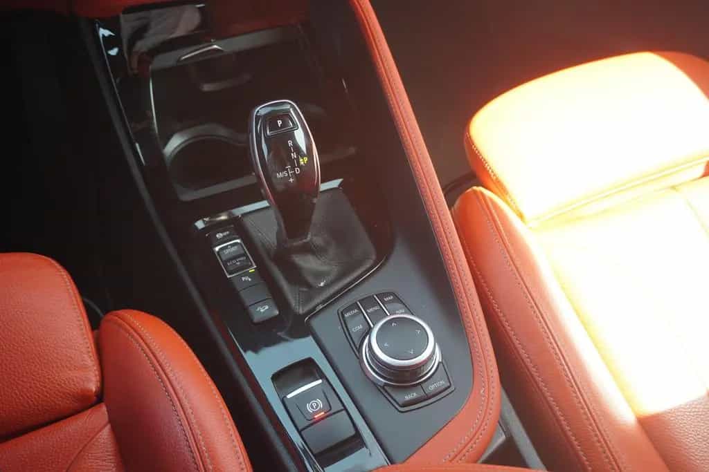 BMW X2 xDrive20i M Sport LED Navi Kamera DAB AHK 10/2018-photo-25