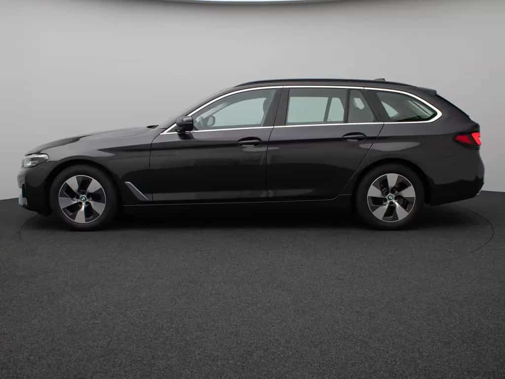 BMW 520 i DAB WLAN CockPitProPDC Sitzhzg LED Alarm 03/2023-photo-10