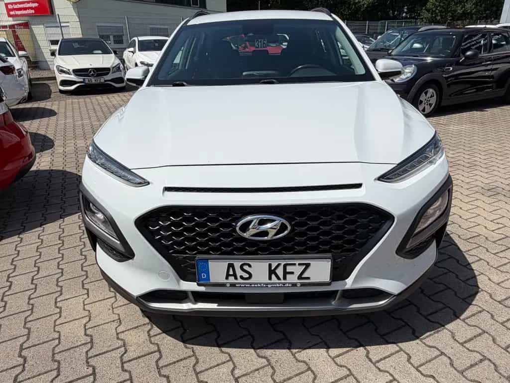 Hyundai KONA Trend 2WD ALU´S KLIMA NAVI GARANTIE 06/2018-photo-1