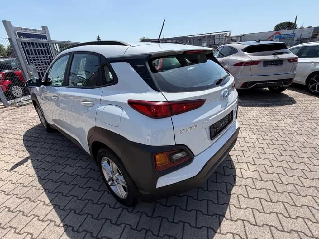 Hyundai KONA Trend 2WD ALU´S KLIMA NAVI GARANTIE 06/2018-photo-6