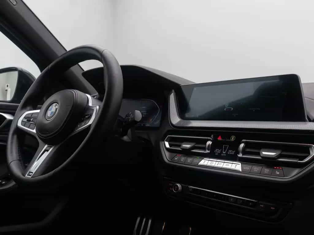BMW 118 i M Sport DAB Komfort H/K LED Leder 18Zoll 12/2022-photo-33