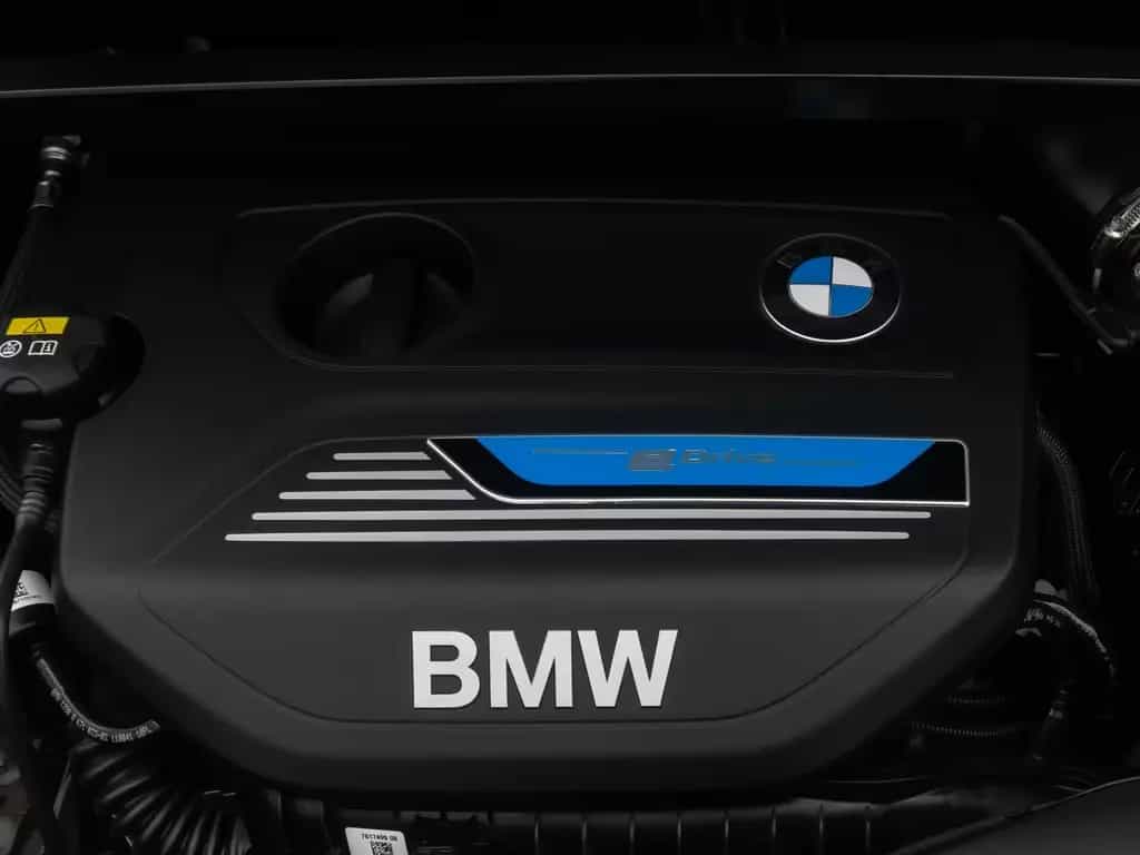 BMW X1 xD25e Sport Line ParkAss DAB Navi LED 18Zoll 03/2021-photo-13