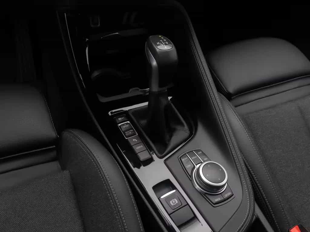 BMW X1 xD25e Sport Line ParkAss DAB Navi LED 18Zoll 03/2021-photo-21