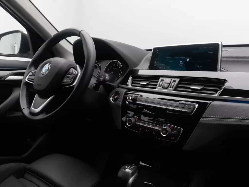 BMW X1 xD25e Sport Line ParkAss DAB Navi LED 18Zoll 03/2021-photo-34