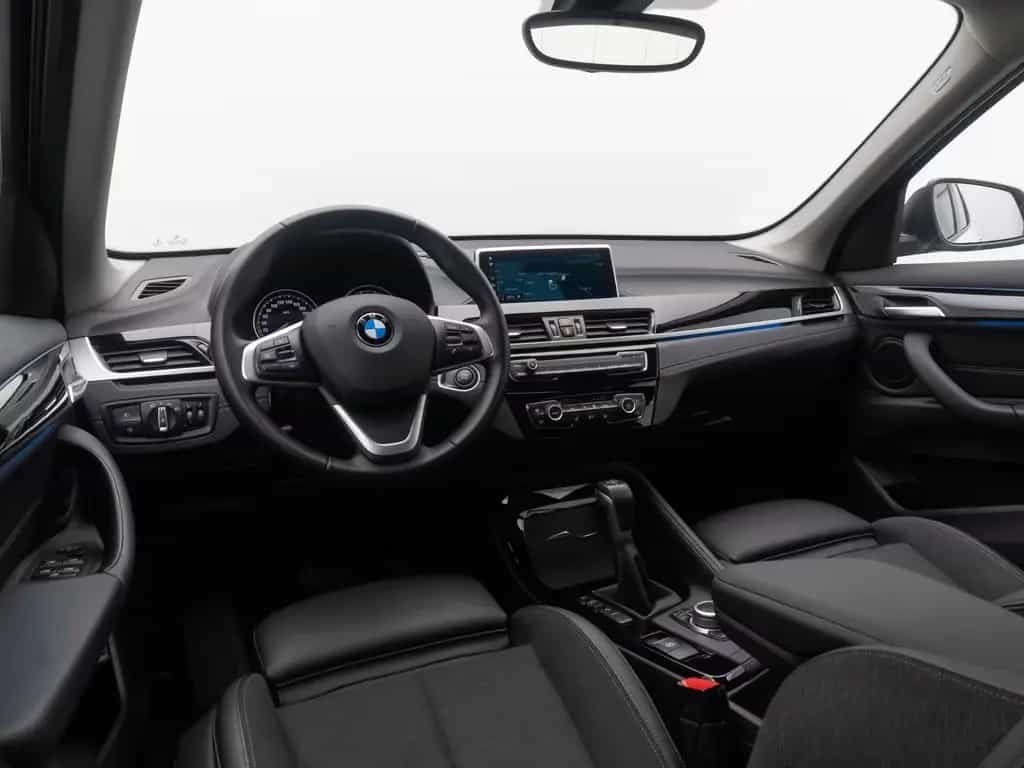 BMW X1 xD25e Sport Line ParkAss DAB Navi LED 18Zoll 03/2021-photo-35
