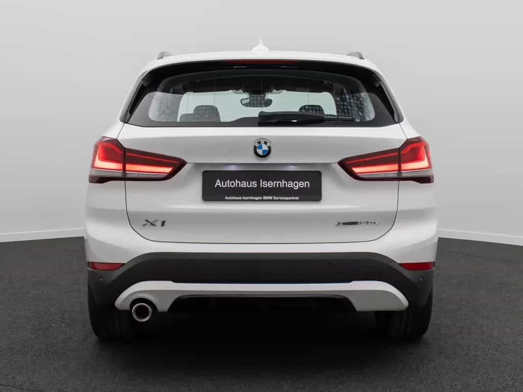 BMW X1 xD25e Sport Line ParkAss DAB Navi LED 18Zoll 03/2021-photo-7