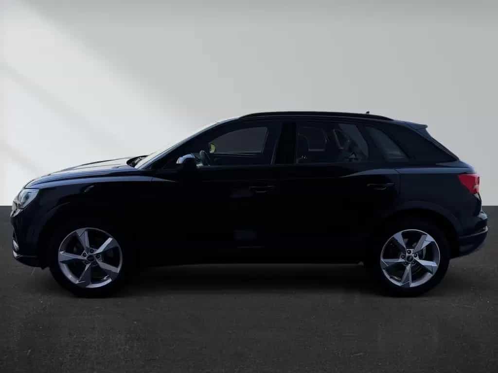 Audi Q3 35 1.5 TFSI S LINE Leder Kamera elektr. AH... 12/2023-photo-1