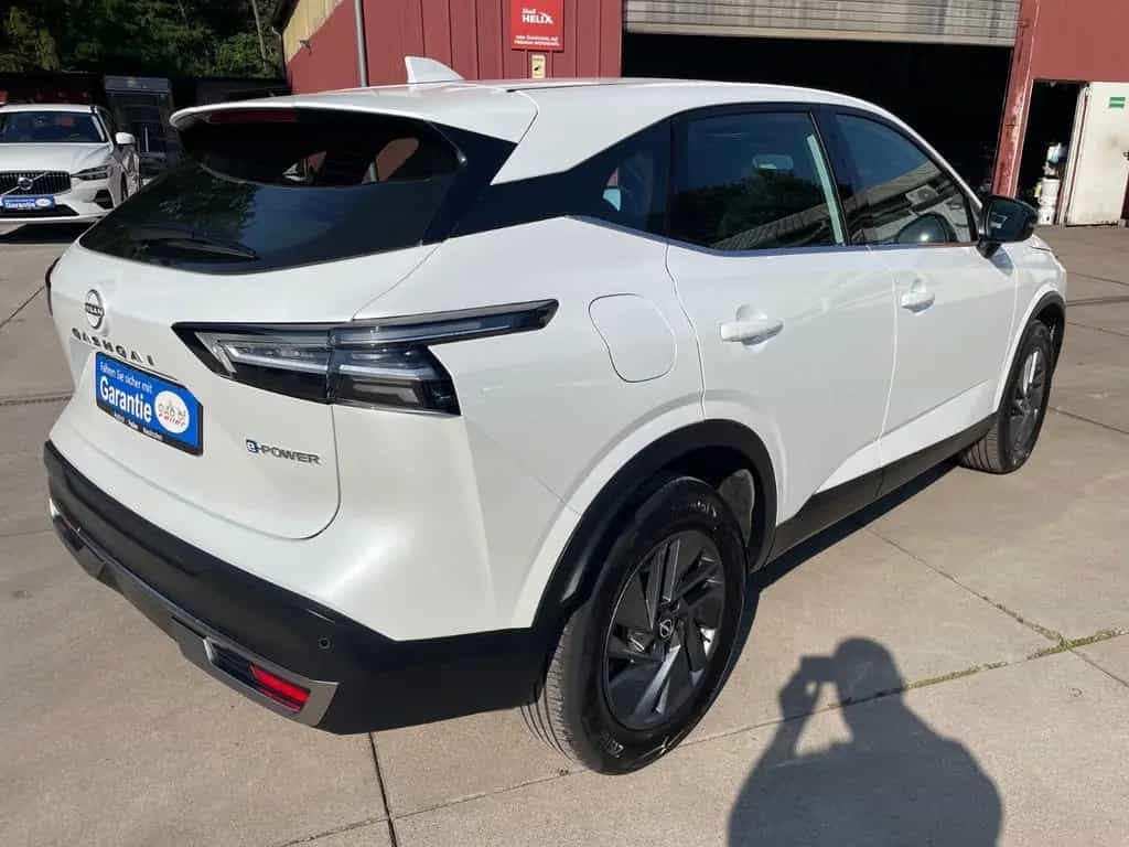 Nissan Qashqai 1,5 Automatik/Klima/Navi/Kamera/LED/PDC 11/2025-photo-4