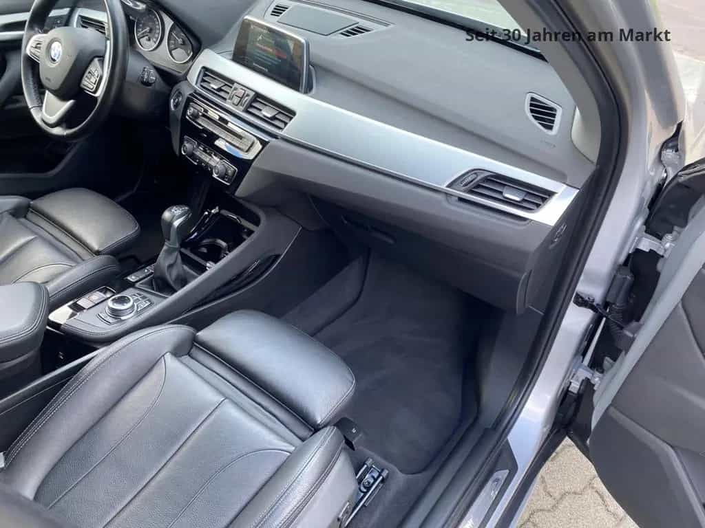 BMW X1 xDrive 20,D Sport Line,LED,AHK,SH,Navi,PDC,Ka 09/2017-photo-11
