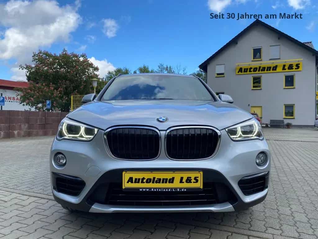 BMW X1 xDrive 20,D Sport Line,LED,AHK,SH,Navi,PDC,Ka 09/2017-photo-4