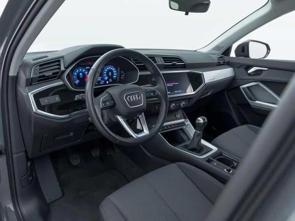 Audi Q3 35 TFSI 6-GANG*PANO*RFK*PDC*NAV*GJR*SHZ*KLIMA 05/2023-photo-12