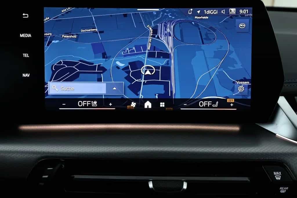 BMW X1 xDrive 23i M Sport|PANO|HUD|ad.LED|ACC|AHK 05/2025-photo-11