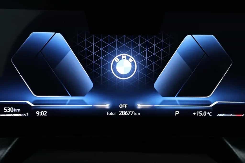 BMW X1 xDrive 23i M Sport|PANO|HUD|ad.LED|ACC|AHK 05/2025-photo-6