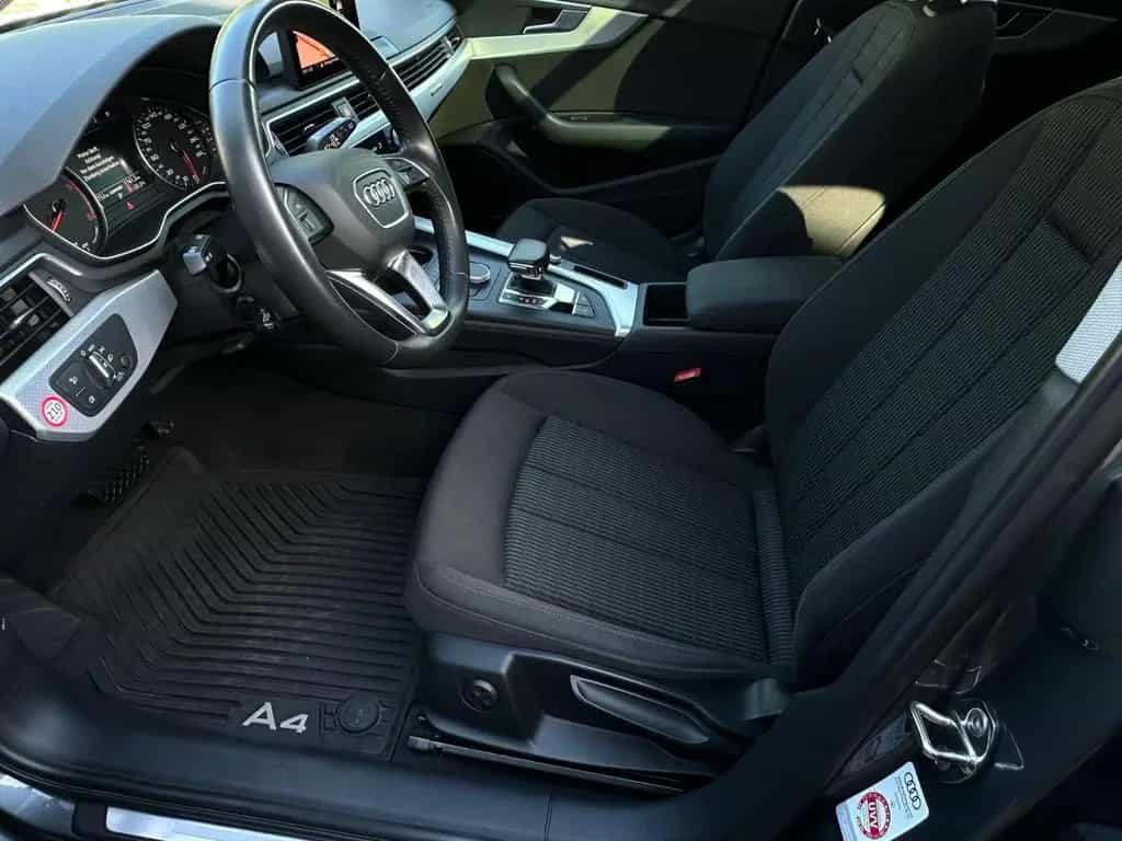 Audi A4 Avant 40 TDI quattro design Pano Nav AHK Temp 07/2019-photo-1