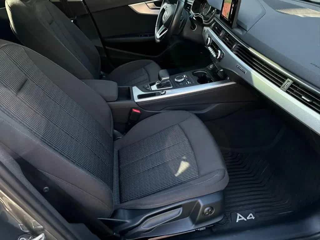 Audi A4 Avant 40 TDI quattro design Pano Nav AHK Temp 07/2019-photo-15