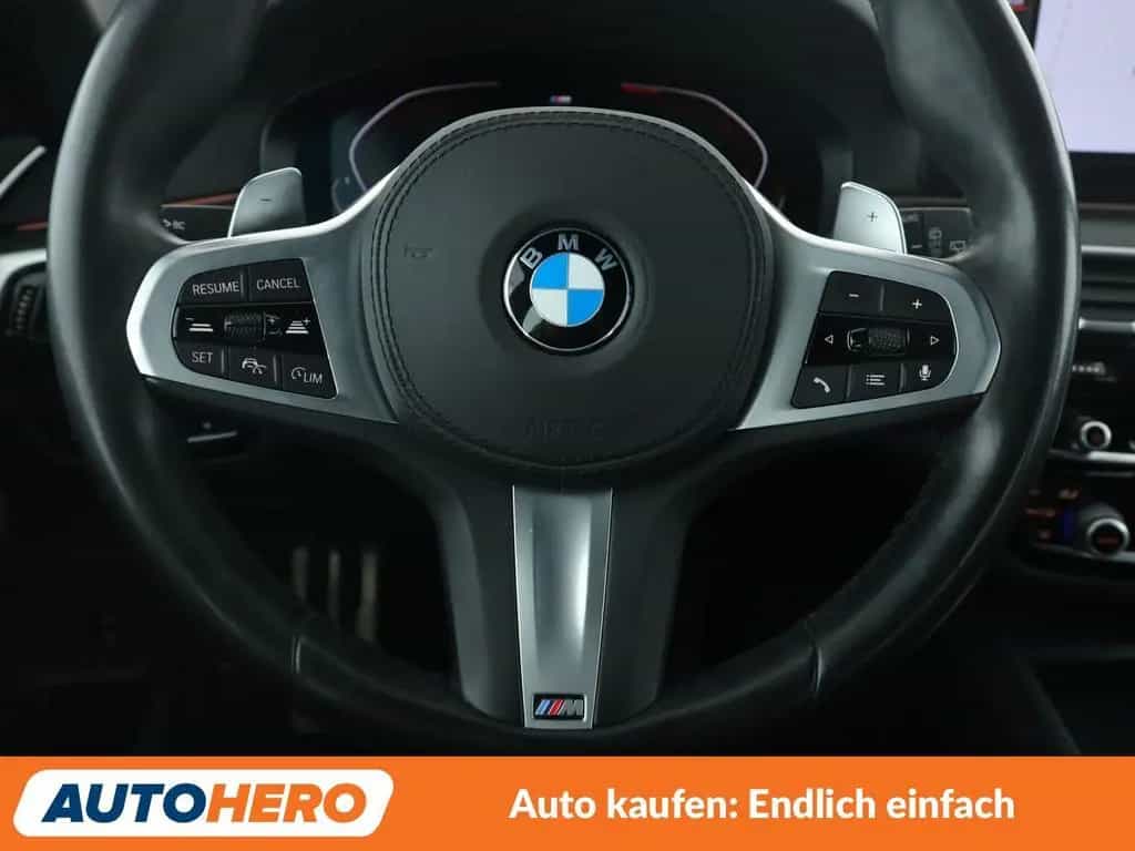 BMW 540 540i Mild-Hybrid xDrive M Sport Aut.*NAVI*CAM* 10/2020-photo-18