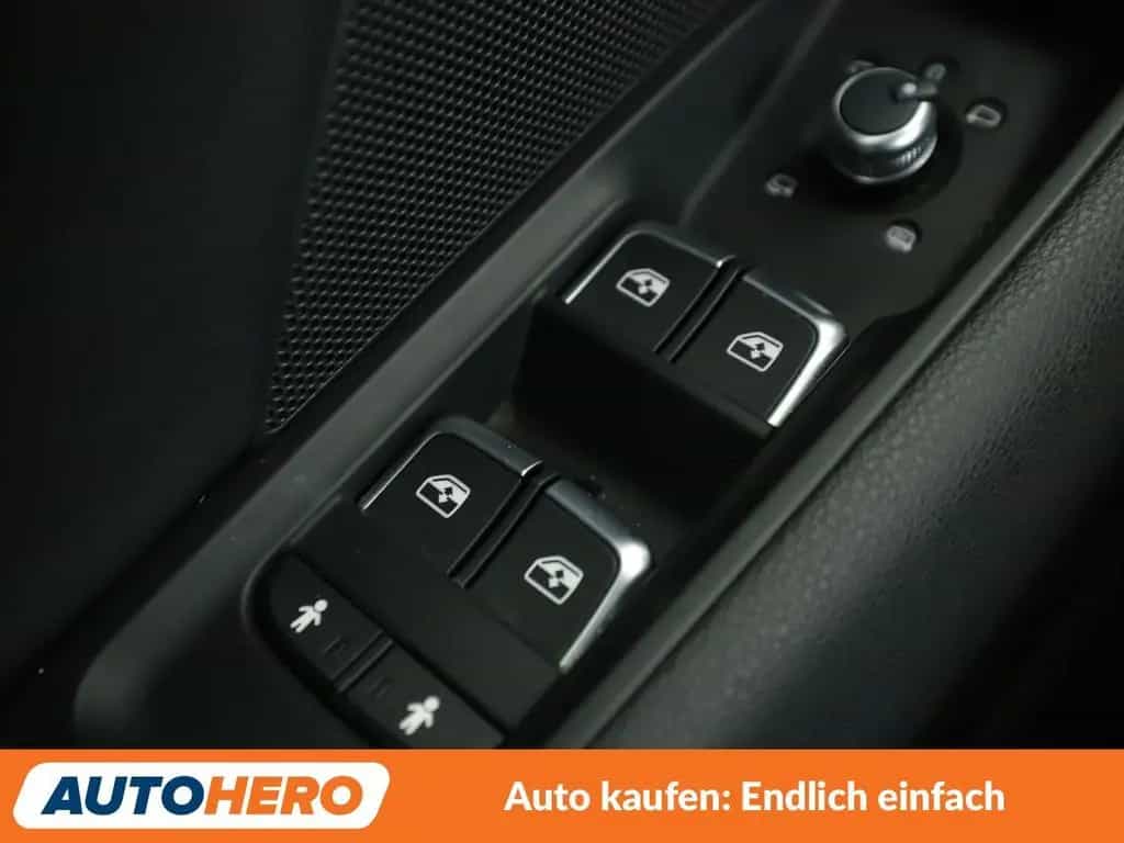Audi S3 2.0 TFSI quattro Aut.*NAVI*LED*TEMPO*PDC*SHZ* 03/2017-photo-24