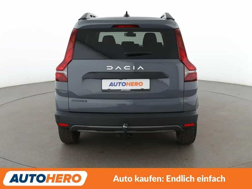 Dacia Jogger 1.0 TCe Expression*TEMPO*CAM*PDC*SHZ* 06/2023-photo-4