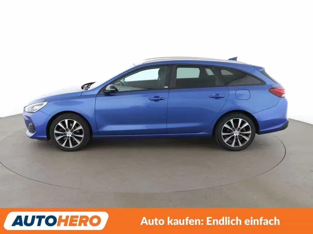 Hyundai i30 1.4 TGDI YES! Plus Aut.*NAV*LED*TEMPO*CAM* 11/2019-photo-2