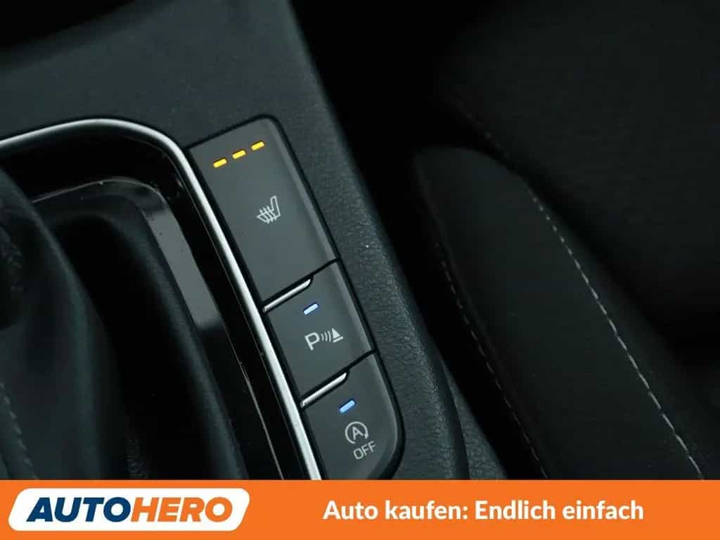 Hyundai i30 1.4 TGDI YES! Plus Aut.*NAV*LED*TEMPO*CAM* 11/2019-photo-26