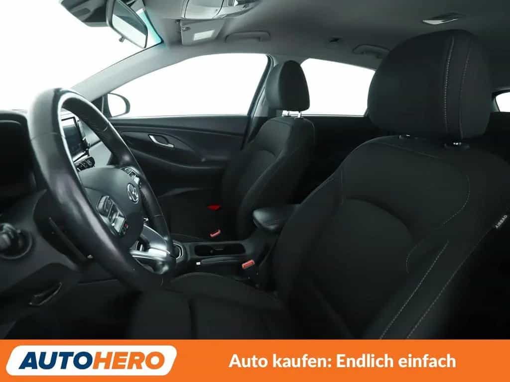 Hyundai i30 1.4 TGDI YES! Plus Aut.*NAV*LED*TEMPO*CAM* 11/2019-photo-9