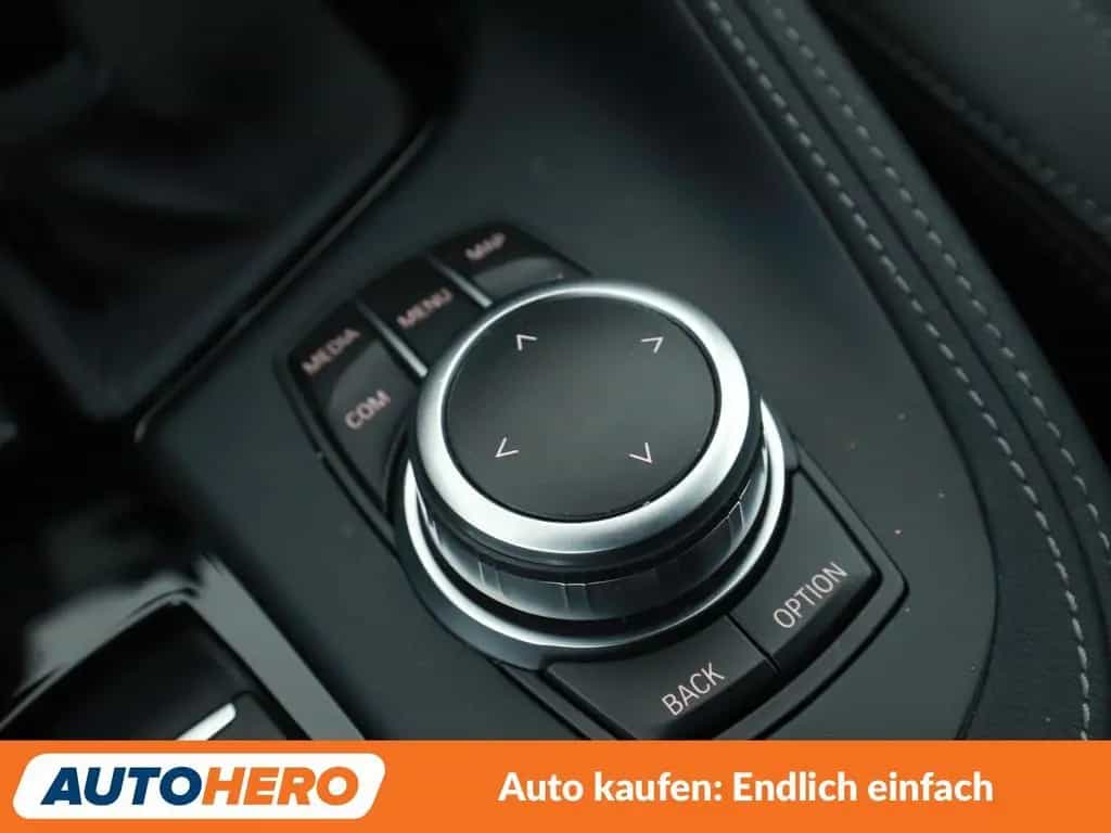 BMW X1 sDrive 20i M Sport Aut.*NAVI*LED*TEMPO*PDC* 05/2020-photo-26