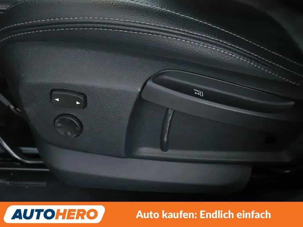 BMW X1 sDrive 20i M Sport Aut.*NAVI*LED*TEMPO*PDC* 05/2020-photo-30